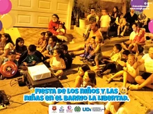 Fiesta de los niños y las niñas en el Barrio la Libertad