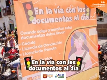 En la vía con los documentos al día