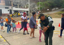 Se realizaron actividades sobre el uso adecuado de las redes sociales, violencia escolar, responsabilidad penal para adolescentes, Ley 1620 y 1801, proyecto de vida y manejo de las emociones