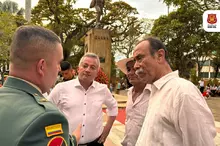 Aplaudimos y exaltamos el coraje de los próceres que nos dieron la libertad