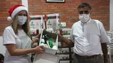 Entrega de kit Navideños a once Parroquias del Municipio