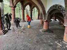 Campaña de limpieza y recuperación de espacios públicos en el Parque Ragonessi de San Gil