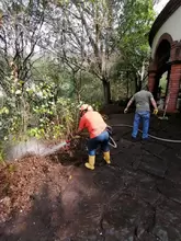 Campaña de limpieza y recuperación de espacios públicos en el Parque Ragonessi de San Gil