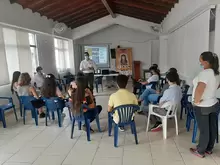 Se realiza acompañamiento en orientación y capacitación a estudiantes Personeros