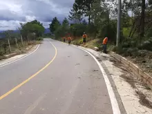 Mantenimiento a la vía que conduce al Aeropuerto Los Pozos de San Gil