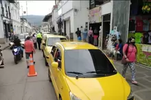 Control a los vehículos públicos en la modalidad de taxis