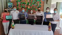 Entrega de computadores a 6 Instituciones Educativas Públicas de San Gil