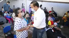 Se hace entrega de 50 uniformes y regalos sorpresa para los niños, jóvenes y adultos de la UAI