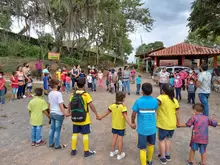 Jornada de entretenimiento y entrega de obsequios a los niños de nuestro campo