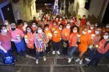 Desfile de faroles en el Día Internacional en Contra de la Violencia de la Mujer y Género