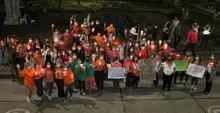 Desfile de faroles en el Día Internacional en Contra de la Violencia de la Mujer y Género