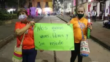 Desfile de faroles en el Día Internacional en Contra de la Violencia de la Mujer y Género