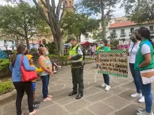 Campañas pedagógicas de prohibición en el uso de pólvora por niños