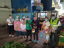 Recorrido por algunos sectores con actividad de reconocimiento y apoyo a la Mujer