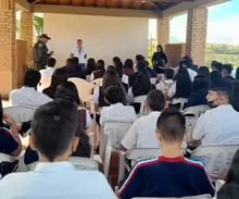 Se generó un espacio para trabajar con estudiantes sobre el proyecto de vida y motivación personal