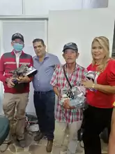 Se continua en la entrega de elementos de vestir para para nuestros Adultos Mayores del Municipio