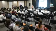 Participación en Conversatorio Desafíos Institucionales