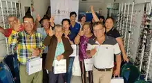 Adultos mayores se beneficiaron de lentes recetados