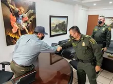 Bienvenida al Comandante del Distrito Policial en San Gil