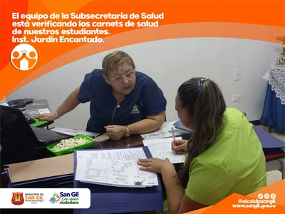 Revisión de carnets del esquema de vacunación de los niños, niñas y adolescentes